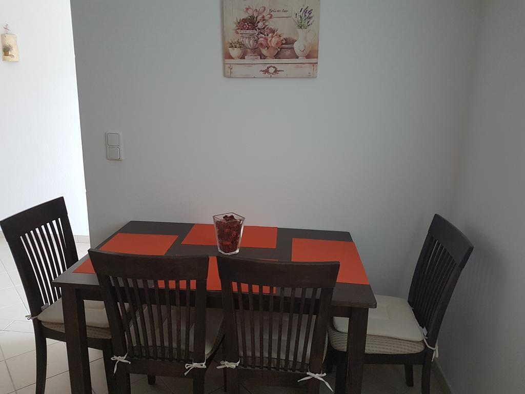 Apartment Roma Kaštela Екстериор снимка