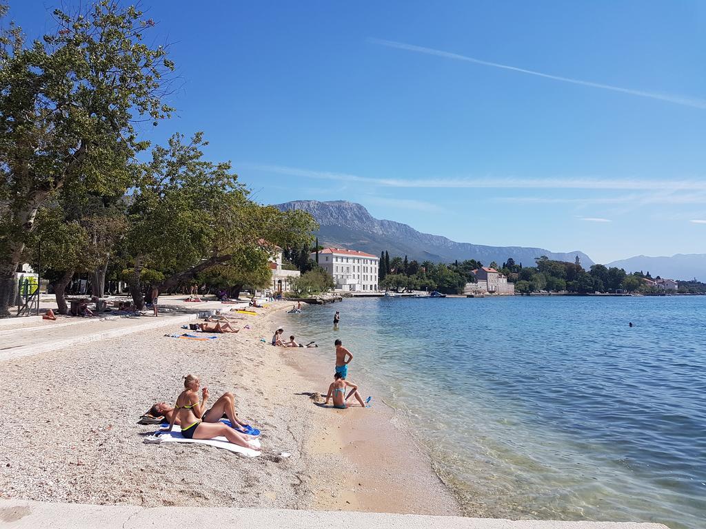 Apartment Roma Kaštela Екстериор снимка